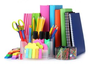 توزیع دو هزار و ۵۰۰بسته لوازم التحریر در سیستان و بلوچستان