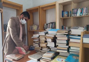 اهدای ۲ هزار جلد کتاب تاریخی برای راه‌اندازی بنیاد ایران‌شناسی شعبه سیستان