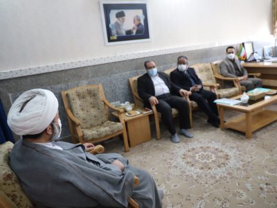 لزوم بهره‌گیری دیوان محاسبات از ظرفیت مطالبه‌گری نماز جمعه/ در صورت بروز تخلف، دیوان محاسبات موارد مهم را به اینجانب ارائه کند