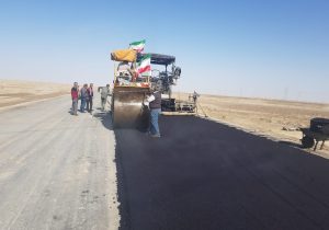عملیات آسفالت قطعه چهار بزرگراه زابل_ زاهدان آغاز شد
