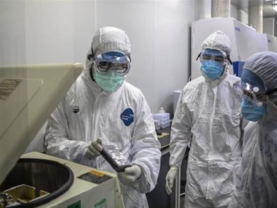 هر چه تجمع ها کمتر برگزار شود، احتمال انتشار اومیکرون کمتر است/تصمیمات ستاد کرونا براساس واقعیات مربوط به همه گیری و ضرورت آموزش حضوری اخذ شده است