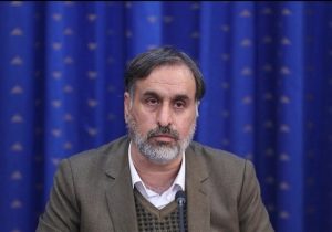 استاندار خراسان‌شمالی مجبور به عذرخواهی شد | به توان مدیریتی بانوان اعتقاد دارم