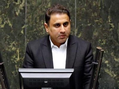 سهم استان سیستان و بلوچستان از شبکه بزرگ راهی کشور تنها دو درصد است/ مسئولان وزارت راه و شهرسازی تدبیر کنند