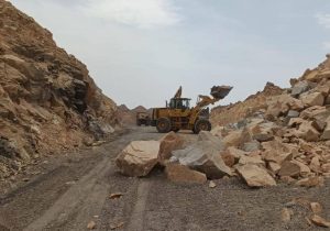 ۴۲ کیلومتر بزرگراه در مسیر میرجاوه- زاهدان- بم در دست احداث است