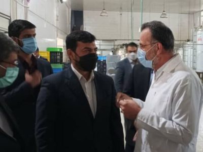 به همه دستگاه‌ها توصیه می کنم که نیاز خود را از تولید داخل استان تامین کنند