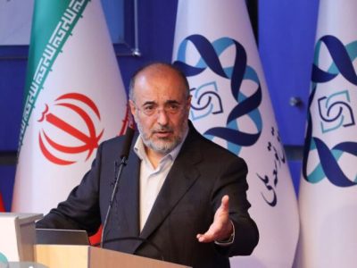 غضنفری: پول نفت را به ما بدهید، از سود آن بودجه کشور را تامین می‌کنیم