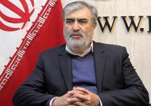 حل مسئله ریزگرد ها صرفا در گرو اقدامات دیپلماتیک نیست | برای جلوگیری از انتشار ریزگردها از منشأ خارجی با ابزار دیپلماتیک و پیگیری سهم حقابه ها با قدرت اقدام کنیم