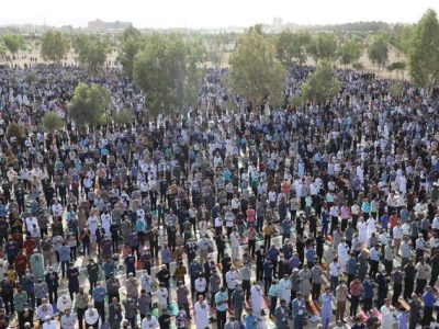 نماز شکرانه عبادت و بندگی در سیستان و بلوچستان اقامه شد