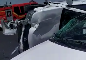 شهردار درون خودرو سانحه دیده حضور نداشت | سرنشینان خودروی شهردار آسیب جزیی دیده اند | خودرو خسارت جدی دید