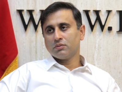 سعیدی: قاچاق؛ دلیل صفهای طولانی در جایگاههای سوخت چابهار نیست/ قاچاق بهانه مسئولان برای شانه خالی کردن از مسئولیت