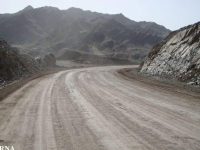 معطلی ۳۰ ساله جاده مجتمع روستاهای کُلّانی به خلیج گواتر