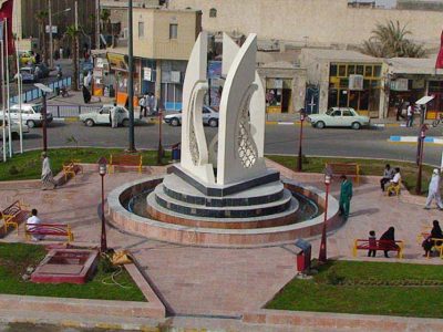 علیرغم دستور استاندار، ادارات در زمینه زیباسازی شهری زابل همکاری نمی کنند/ ۱۰۰ درصد معابر اصلی و ۵۰ درصد معابر فرعی آسفالت می شود