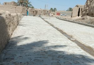 اجرای عملیات اصلاح و بهسازی معابر کهنه قلعه شهر سراوان با اعتبار بیش از ۲۰ میلیارد ریال