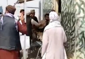 بازداشت و ضرب و شتم‌ مرزبان ایران توسط طالبان