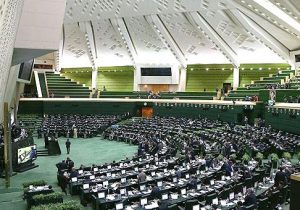 اگر ملاک قانون مصوب مجلس است پس چرا قانون مجلس درباره ارز رعایت نشد؟