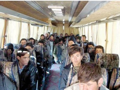 طرد سه هزار و ۱۴۲ نفر اتباع غیرمجاز از مرز «میلک» منطقه سیستان