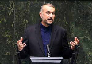 طرح استیضاح وزیر امور خارجه کلید خورد