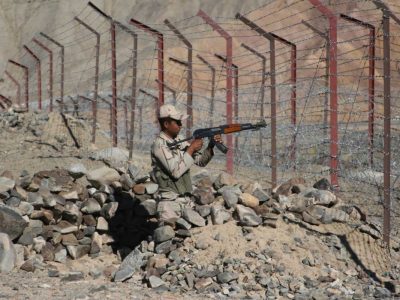 زدی یا خوردی؟ طوری زدی که ارزش گردن کج کردن داشته باشه؟