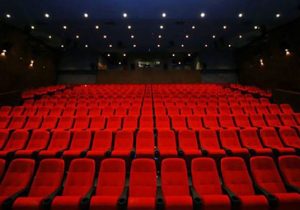 فرهنگ و هنر سیستان و بلوچستان تعطیل است؛ استاندار تمهیدی برای برون رفت از بحران بیندیشد