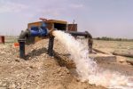 حفر چاهک در سیستان باعث خشک شدن بستر زمین و افزایش گرد و غبار می شود/ شرکت مدیریت منابع آب ایران به این مسئله ورود کند