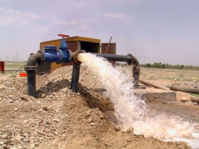 حفر چاهک در سیستان باعث خشک شدن بستر زمین و افزایش گرد و غبار می شود/ شرکت مدیریت منابع آب ایران به این مسئله ورود کند