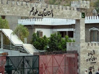 درگیری مرزی نیروهای طالبان با نظامیان پاکستان ۸ کشته برجای گذاشت