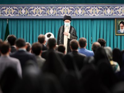 در دیدار با رهبری مطالبه گران مستقل را هم ببرید