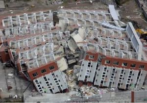 خشکی بعد از سیلاب و تحریک اقلیمی زلزله‌ها