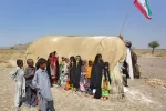 دو روایت متناقض از کمبود معلم