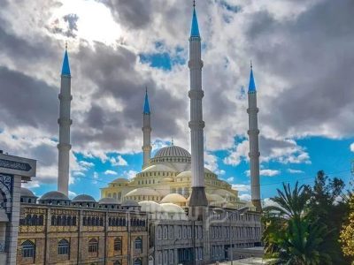 مسجد مکی مانع بزرگ شکل گیری احزاب در زاهدان