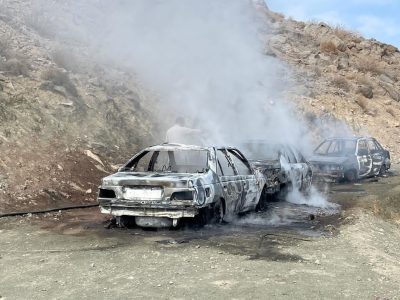 بررسی ماجرای به آتش کشیدن سه خودروی سنگ نوردان زاهدانی در گفت و گو با امین اسماعیلی