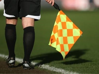 بازیکنان تیم فوتبال خاش در شهرستان زابل تیم داوری را کتک زدند