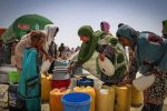 ساحل نشینان دشتیاری چشم انتظار سقا هستند