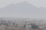 وزش باد شدید و گرد و غبار در زاهدان دید افقی را کاهش داد