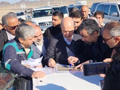 پیگیری ویژه وزارت نیرو از وضعیت آبی سیستان و بلوچستان/ شیرینسازی ۱۰۰ هزار مترمکعب در شبانه روز در طرح تامین آب اضطراری منطقه سیستان و زاهدان