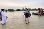 استاندار سیستان و بلوچستان بر بسیج امکانات و آمادگی کامل مدیریت بحران تاکید کرد 