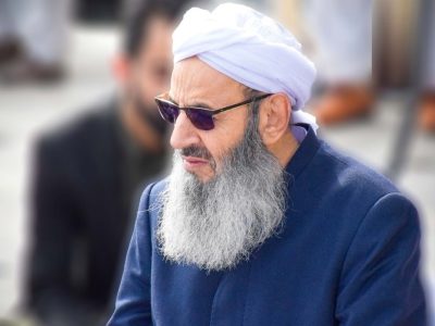 نقدی بر پیشنهاد گفت و گوی مولوی عبدالحمید با تروریست ها