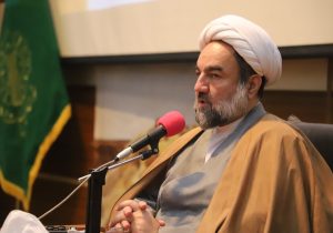 قاضی در مواقع فشار نباید رأی خود را صادر کند/ نظام اسلامی از زمینه‌های انحراف در دستگاه قضا جلوگیری کند