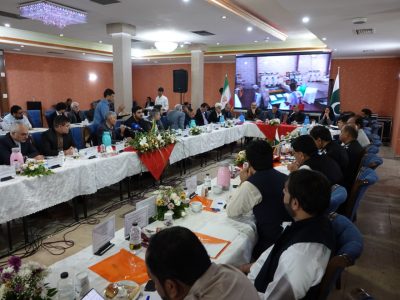 در زمینه توسعه بازارچه ها و سرمایه گذاری مشترک حمایت می کنیم