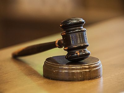 دستگاههای دولتی شکایت از روزنامهنگاران را پس میگیرند