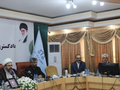 نگاه دستگاه قضا نسبت به خبرنگار، حمایتی است/اگر خبرنگار بترسد قلمش می لرزد