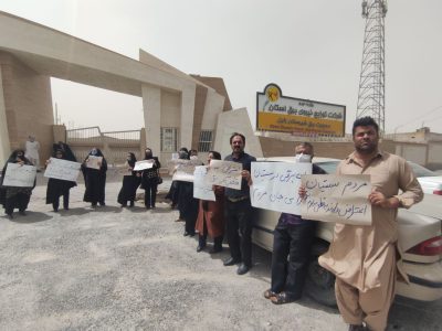 تجمع جمعی از شهروندان سیستان به قطعی های مکرر برق