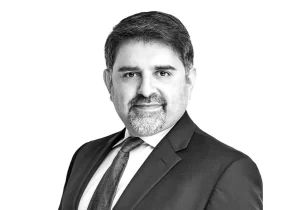 کمپین ارتش پاکستان علیه حزب عمران خان پاکستان را فلج کرده است