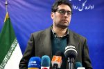در تلاشند تا زبان فارسی را در افغانستان به انزوا بکشانند