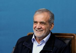 رئیس جمهور: هدف دولت از سفرهای استانی حل مشکلات مردم است