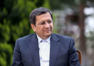 وزیر اقتصاد قول پیگیری مسائل منطقه آزاد سیستان را داد/ همتی: شرکت‌های سرمایه گذاری بانک‌ها فعالیت خودشان را در استان افزایش دهند