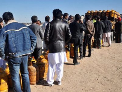 مردم منطقه سیستان برای تامین گاز نگرانی نداشته باشند