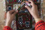نگاهی به هنر سوزن‌دوزی بلوچی و نقش آن در مد پایدار