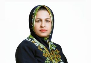 سارا خوشخوی به شورای مرکزی حزب اتحاد ملت ایران اسلامی راه یافت