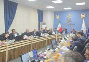 همتی: بروکراسی دست و پاگیر سرمایه گذاران چابهار حل می‌شود